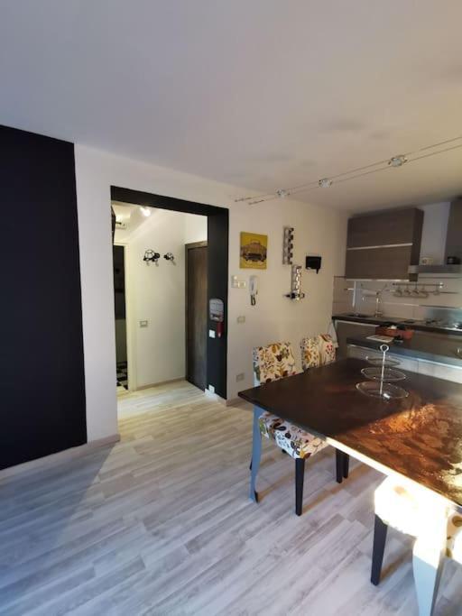 Apartamento Il Nido Dell'Artista Pietrasanta Exterior foto